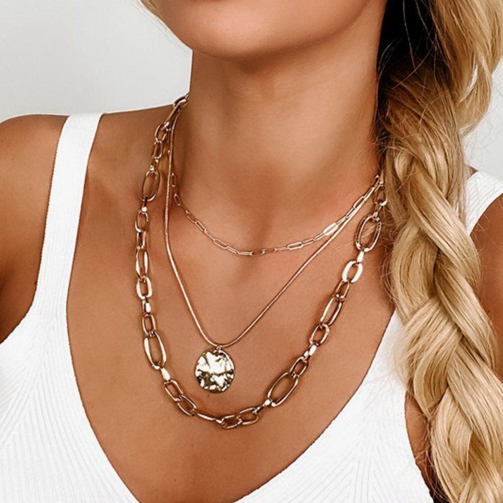 BOHO STYLE HAMMERED COIN NECKLACE